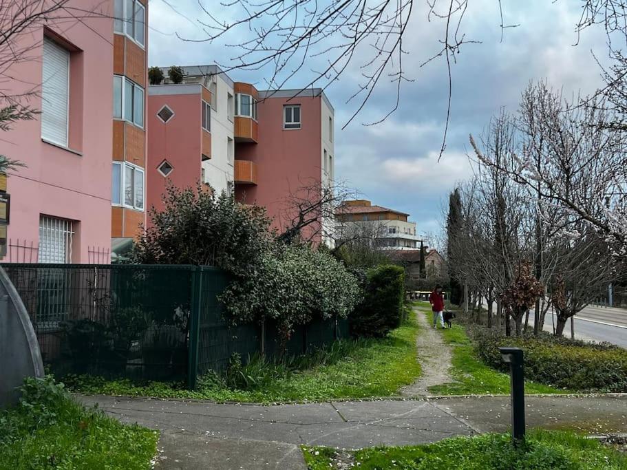 Апартаменты Apparemment Blagnac Proche Tram Экстерьер фото
